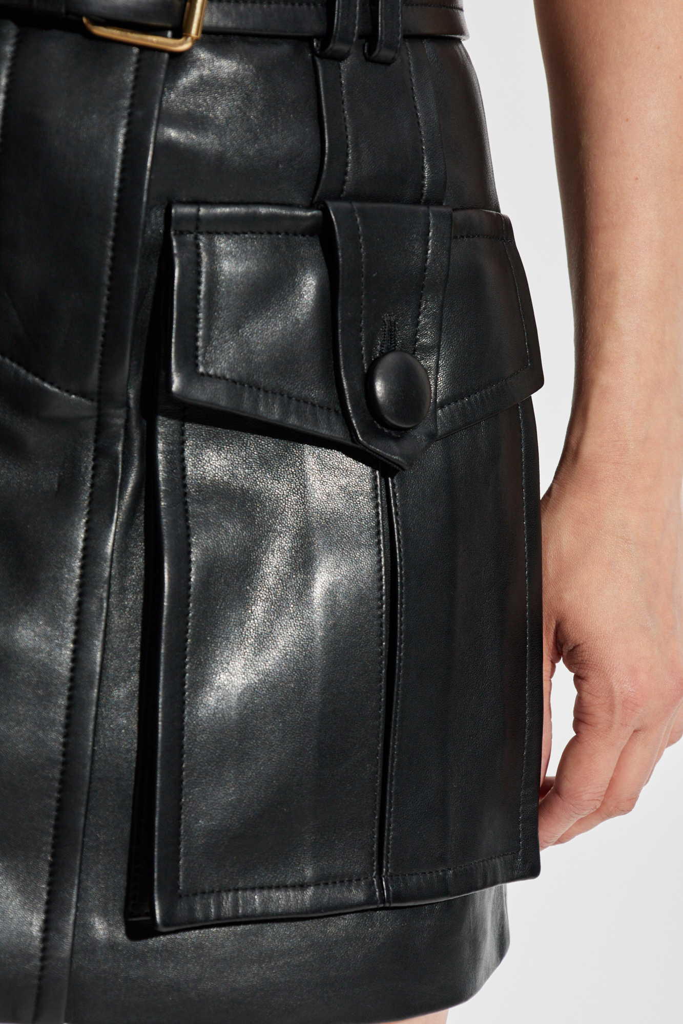 スカート BALMAIN Women Skirts CF1LC225SD29 Black Balmain Black Quilted Lambskin Mini Skirt with Gold Buttons